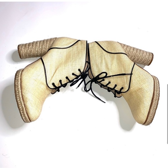 NWOT Loeffler Randal Nadia Raffia Booties - Picture 4 of 5